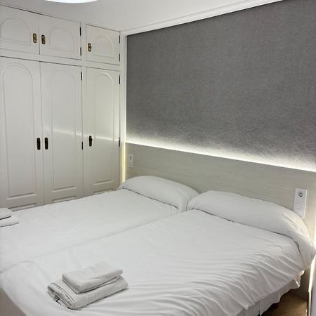 Apartamentos Carmela Benidorm Zewnętrze zdjęcie